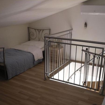 Olive Apartments Углян Экстерьер фото