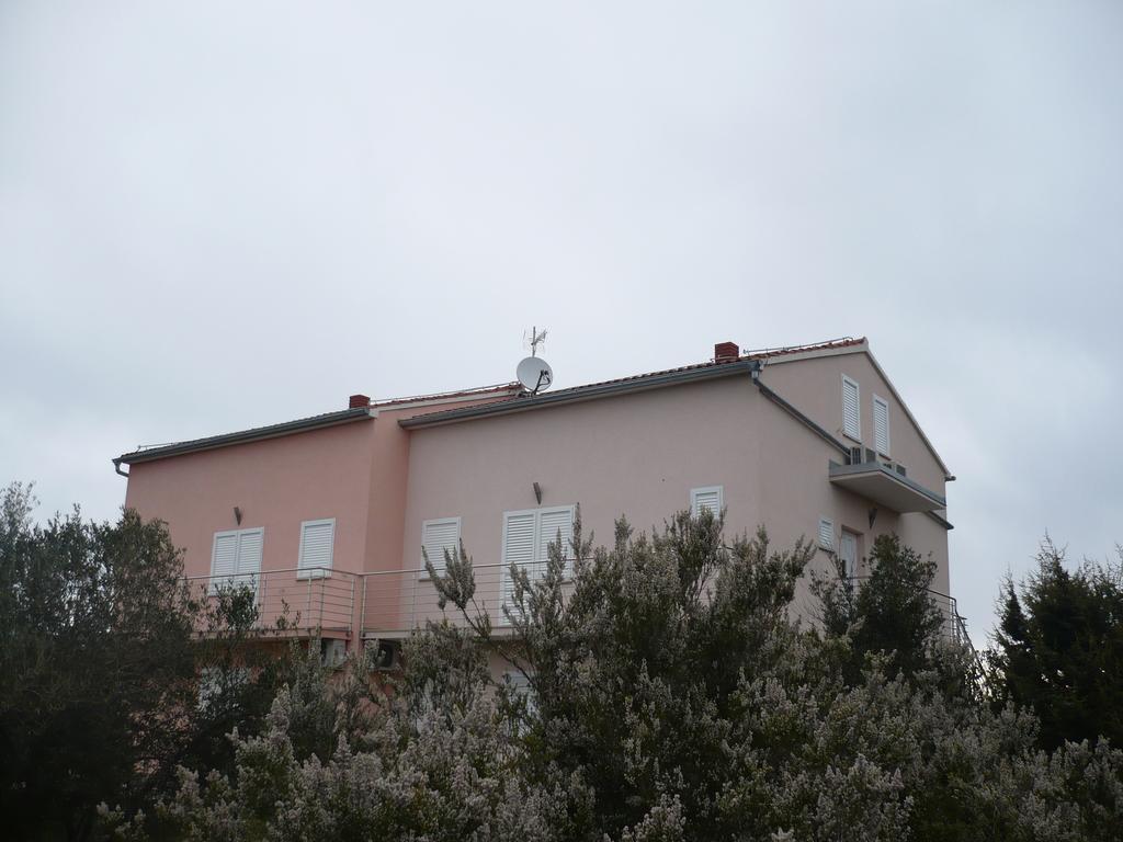 Olive Apartments Углян Номер фото