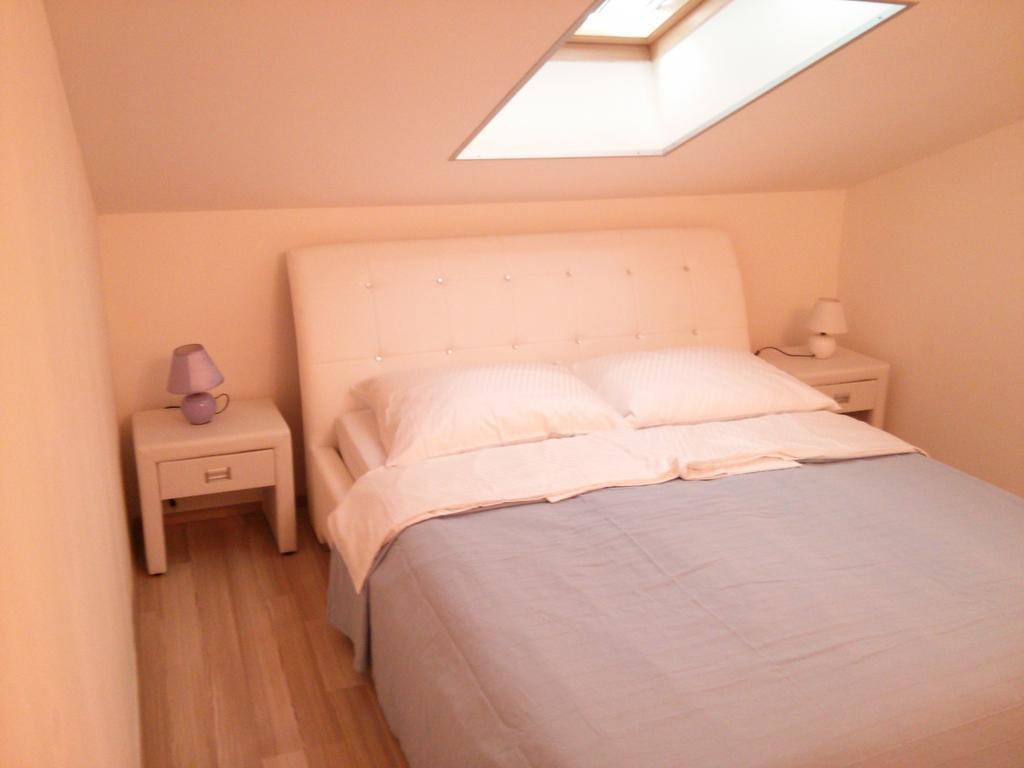 Olive Apartments Углян Номер фото